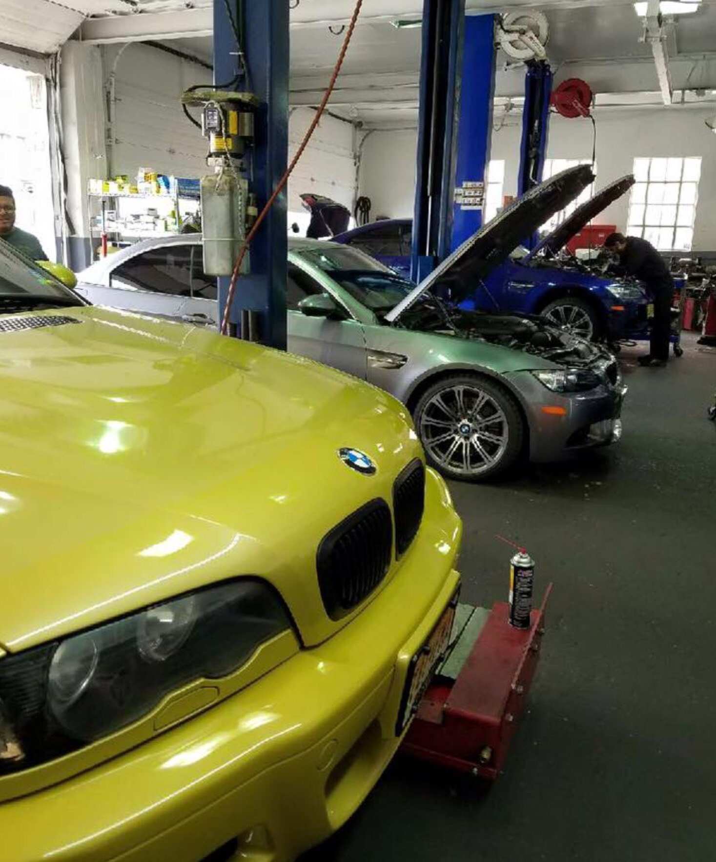 City Auto Center shop photo